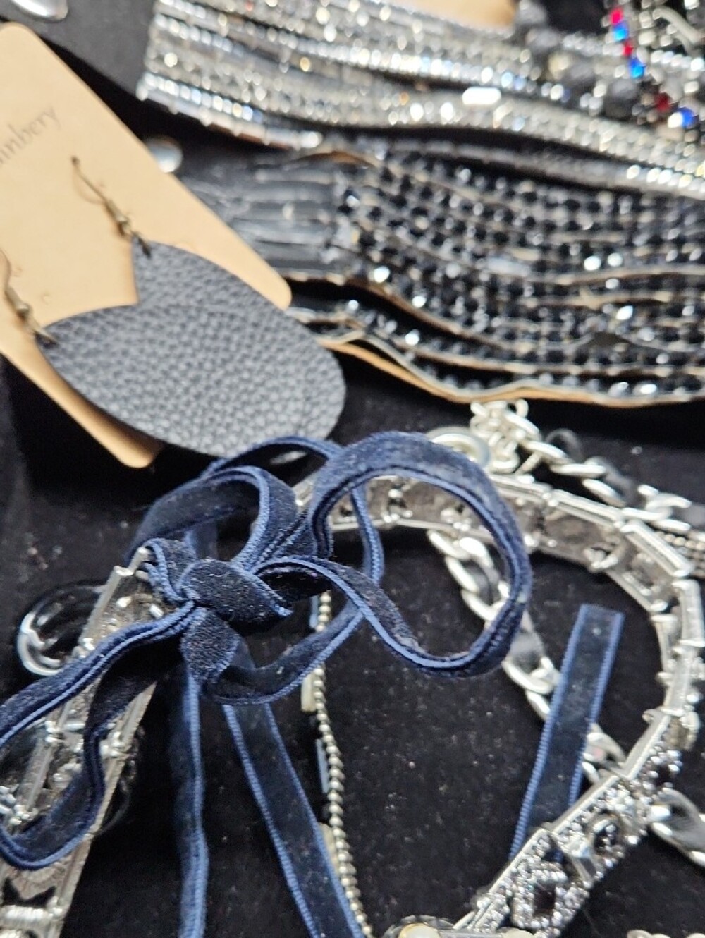 Black Multi-Strand Beaded Necklace & Bracelet Bundle - Picture 10 of 17
